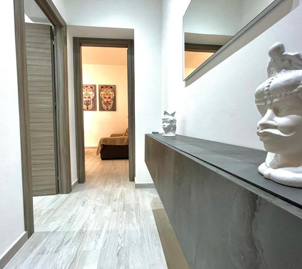 MD Apartment Luxury Bahlara Palermo Bagian luar foto